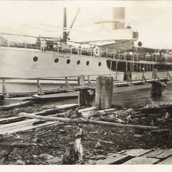 Lake Wakatipu in flood